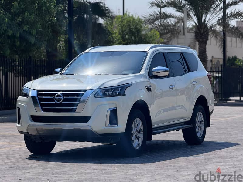 NISSAN XTERRA 2022 MODEL WITH SINGLE OWNER AND WELL-MAINTAINED 5