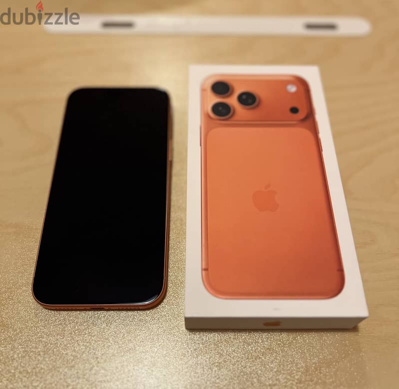 Apple - iPhone 17 Pro Max 1