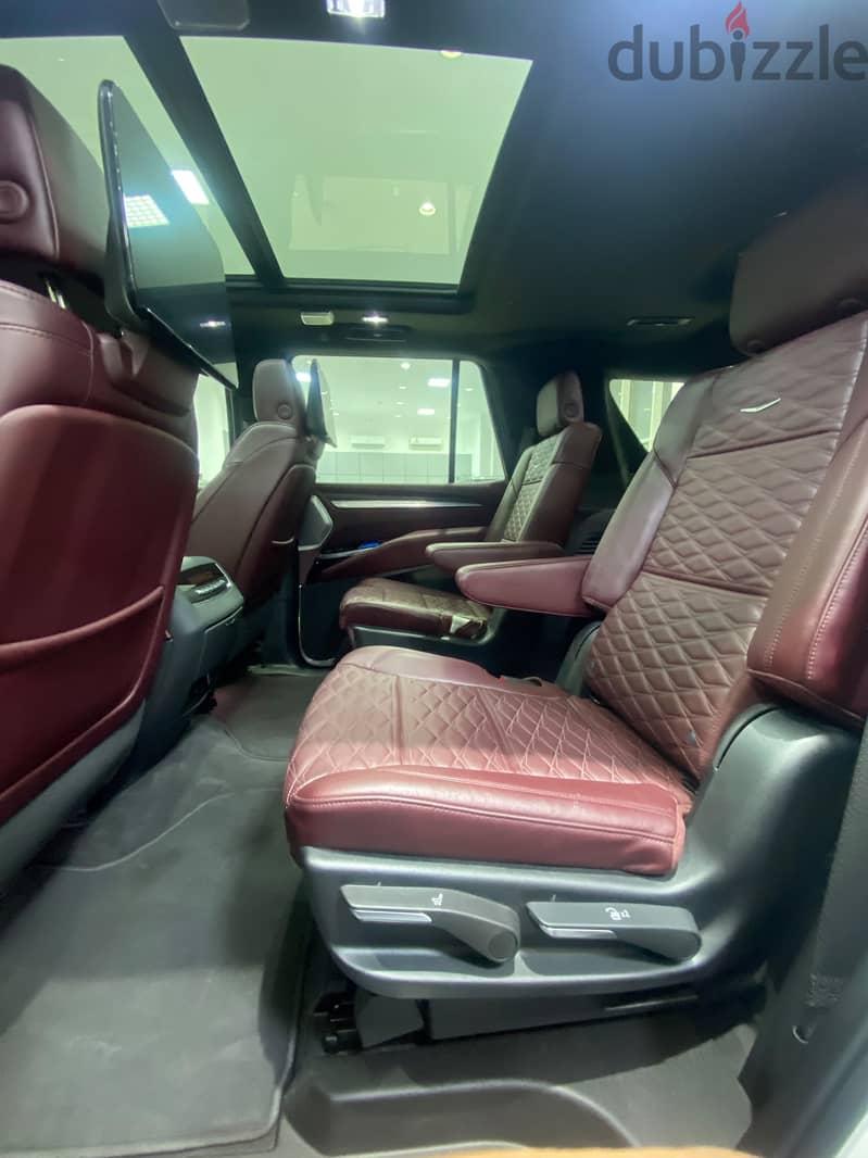 Cadillac Escalade 2025 White 5