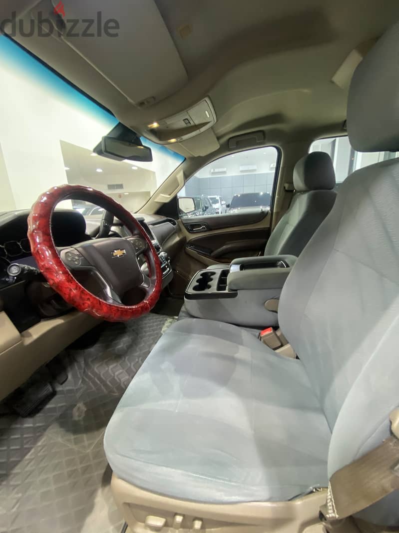 Chevrolet Tahoe 2016 Gold 5