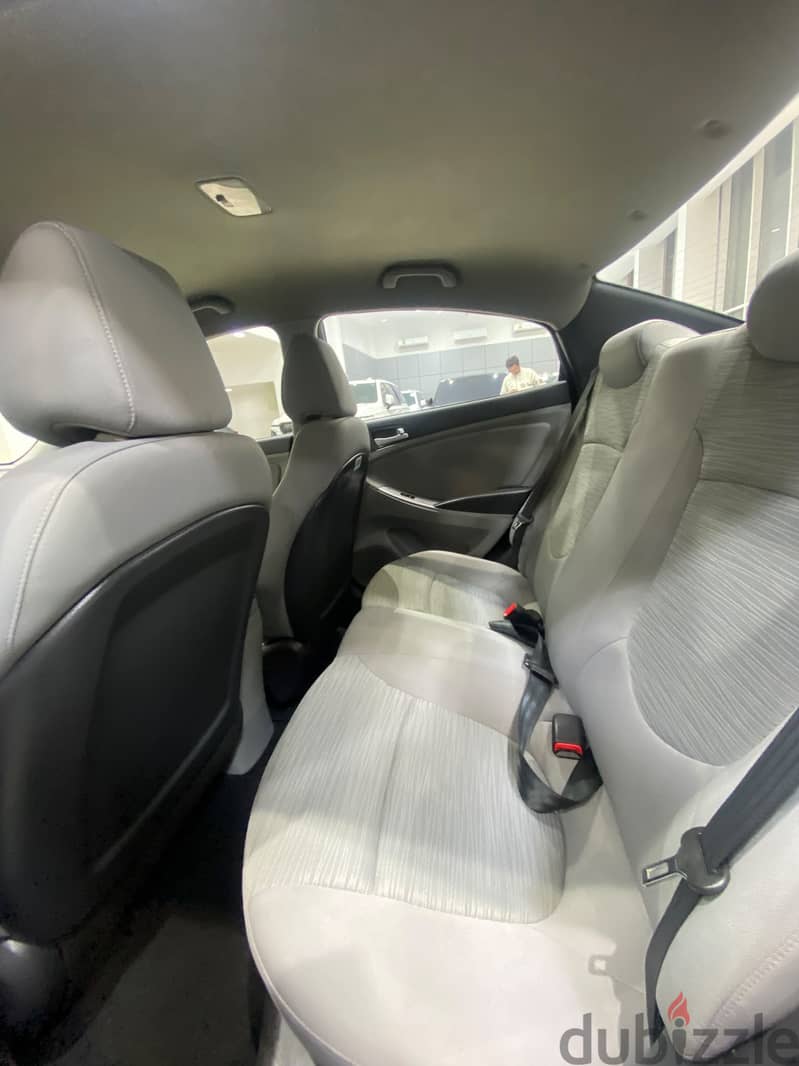 Hyundai Accent 2018 Grey 5