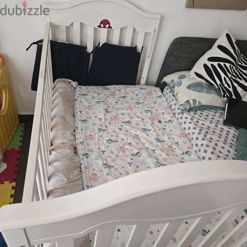 URGENT SALE toodler/baby cot from centerpoint 2