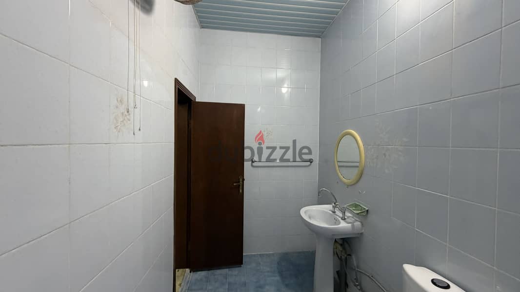 Rooms/Flats for Rent in AALI 11