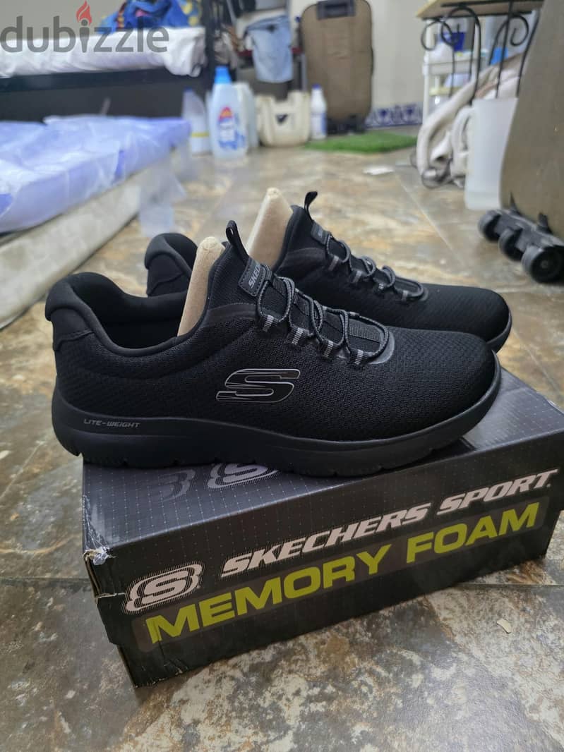 skecher shoes size 43 1