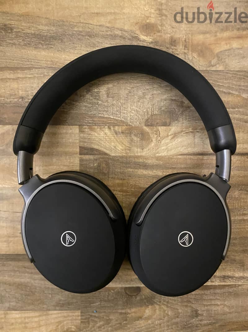 للبيع سماعة هدفون 5.3 جديده For sale: Brand new Wireless 5.3 headphone 3