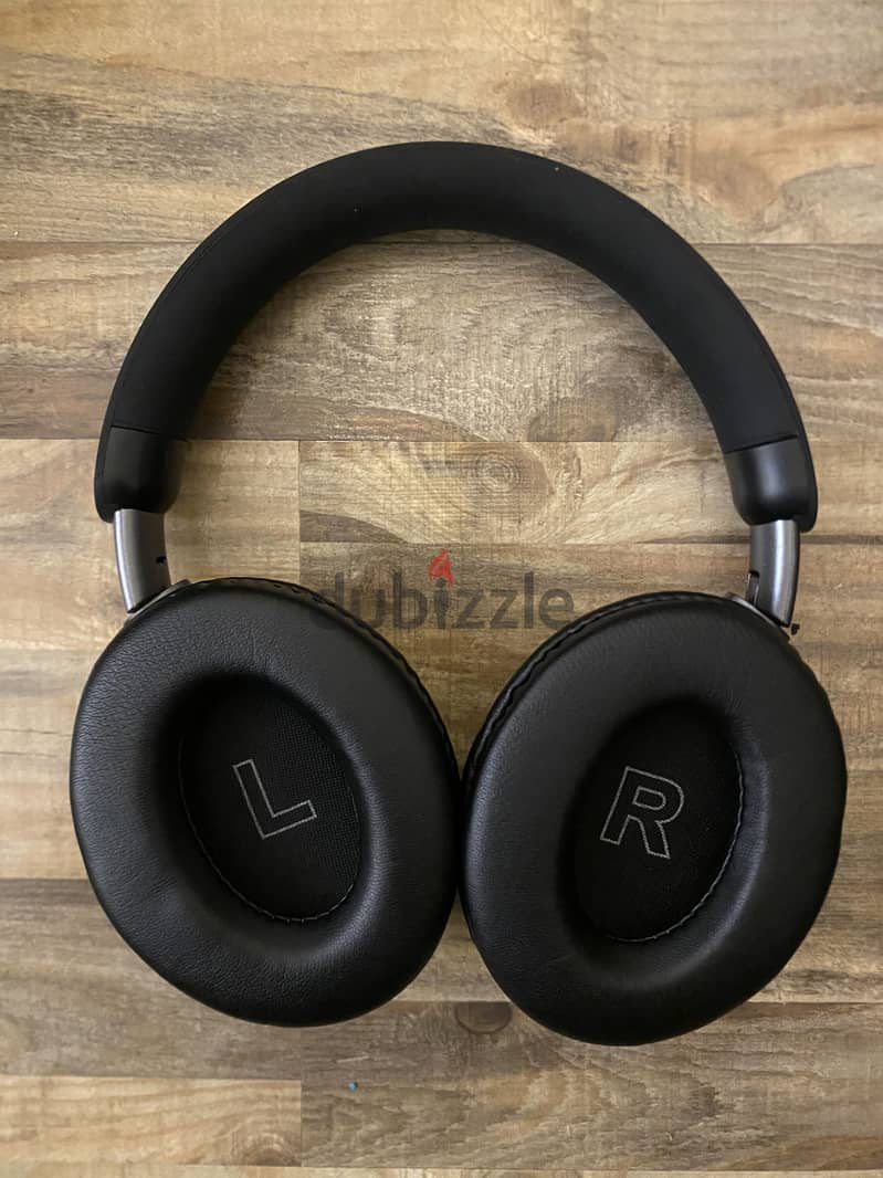 للبيع سماعة هدفون 5.3 جديده For sale: Brand new Wireless 5.3 headphone 4