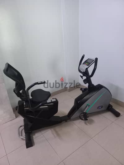 seated heavy duty exercise bike