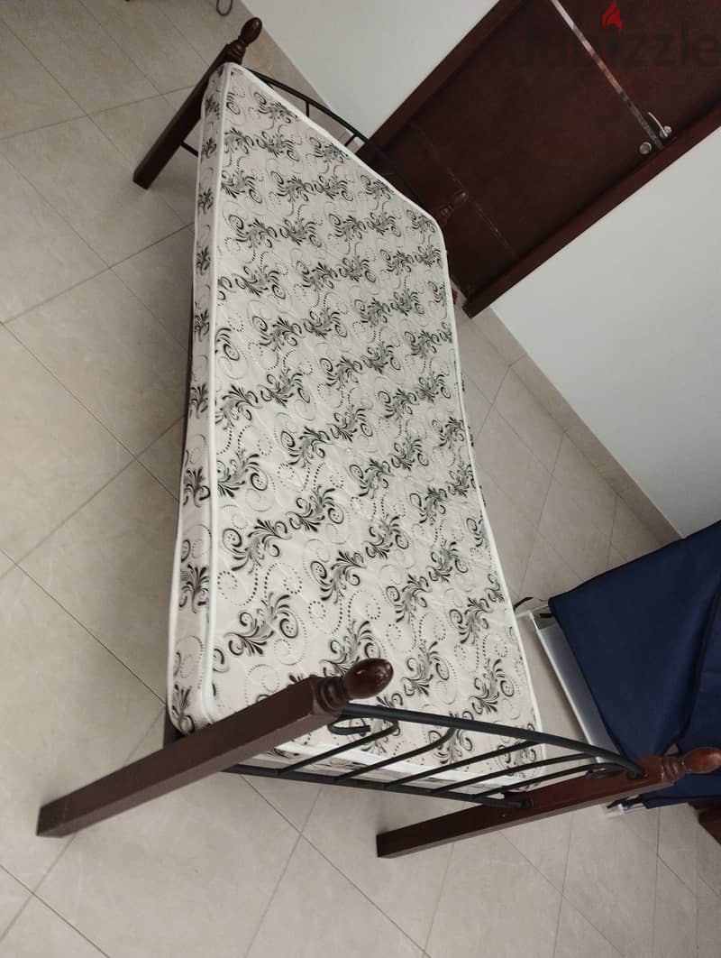 Single bed with mattress . . . Elegant. . . 3