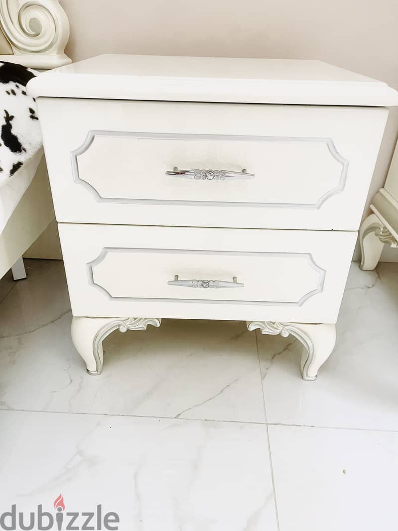 full bedroom furniture new and unused 3