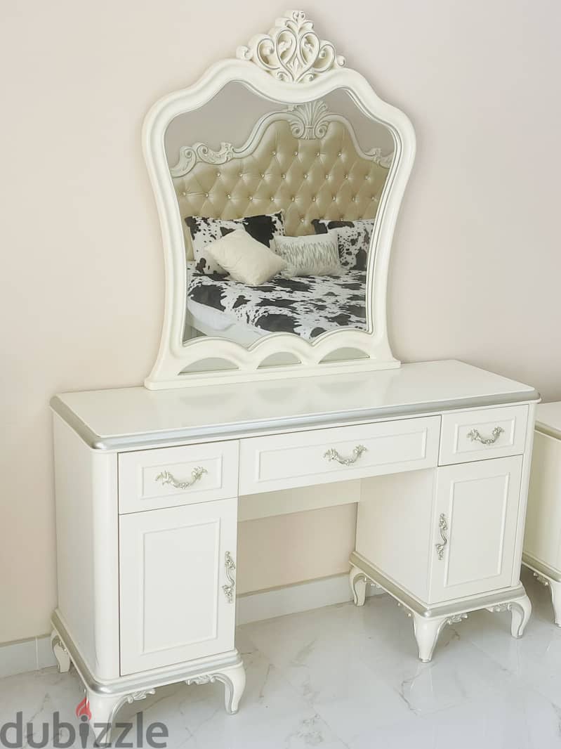 full bedroom furniture new and unused 5