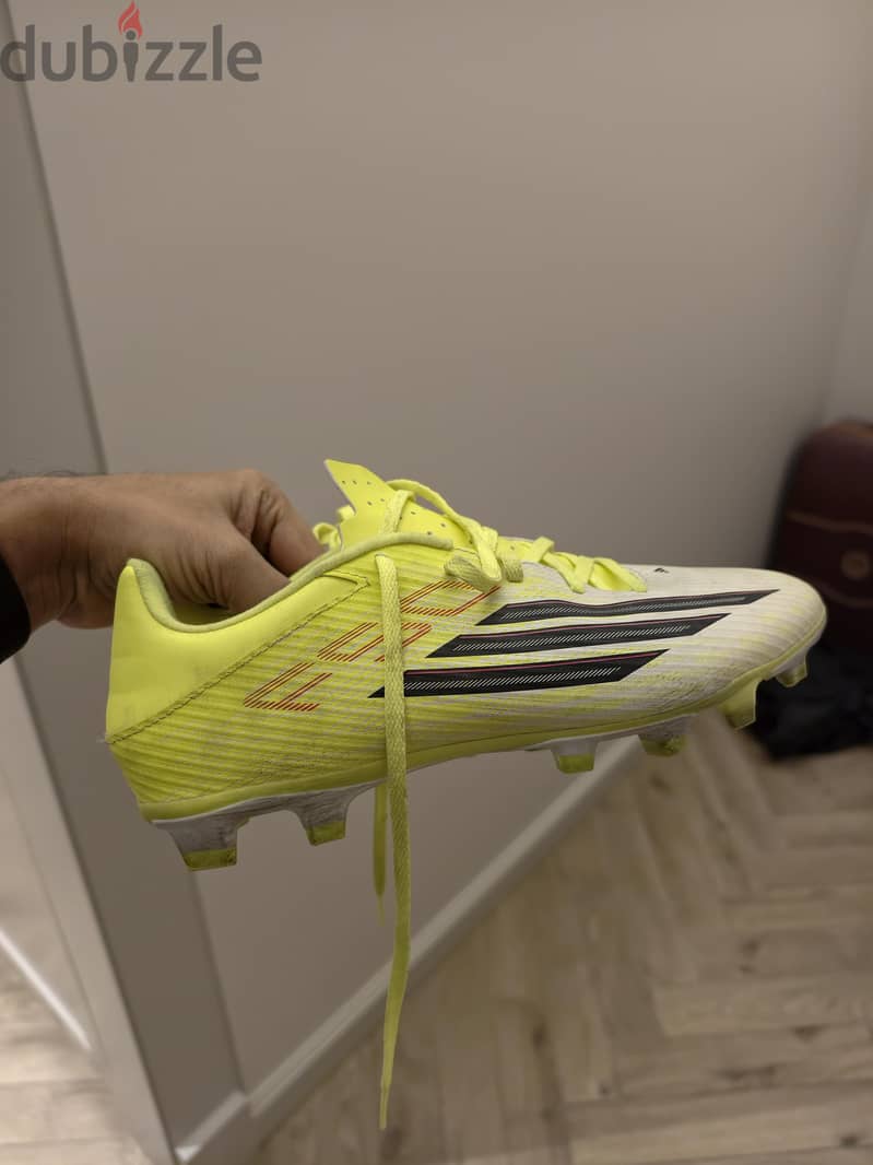 Adidas f50 footbal shoes - played once in them. 2