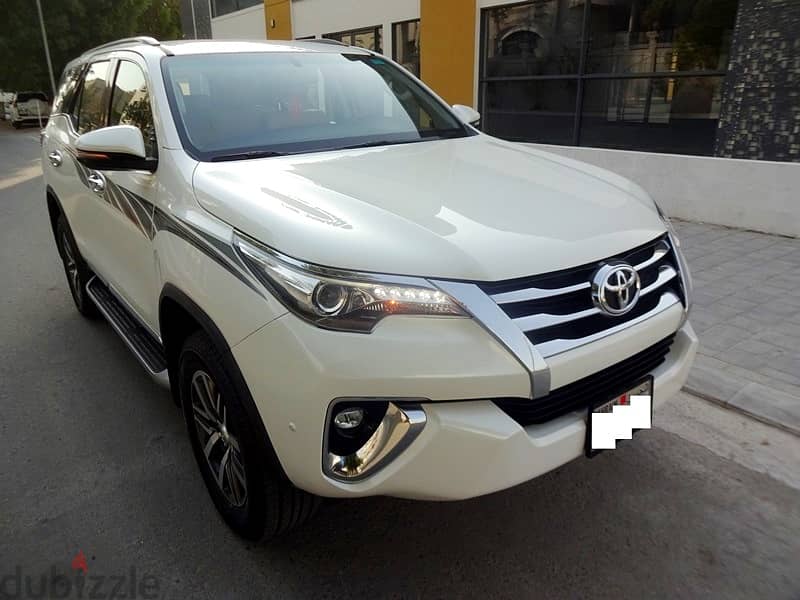Toyota Fortuner V6 4.0L Zero Accident 4WD Well Maintained Expat Leavin 3