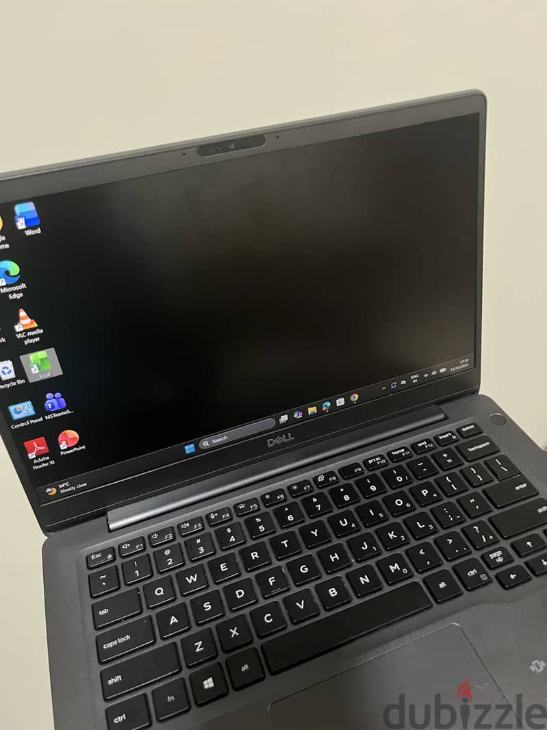 URGENT SALE Dell latitude 7300 i5 10th gen 2