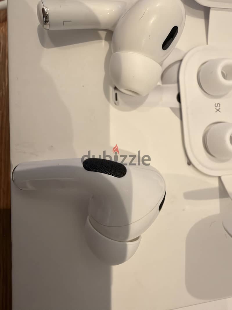 AirPods Pro 2 Excellent Condition with box 2