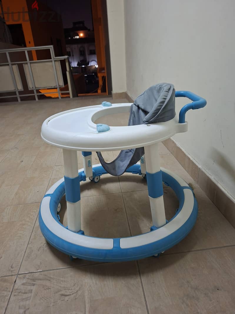 baby walker 2