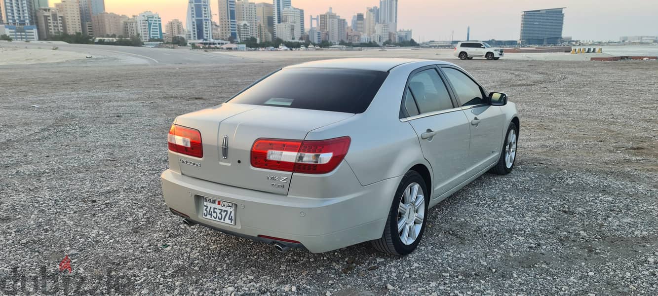 Lincoln MKZ Full Option 65000km Only Instalments Option Available 5