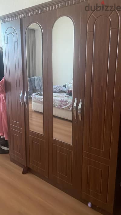 4 door wardrobe