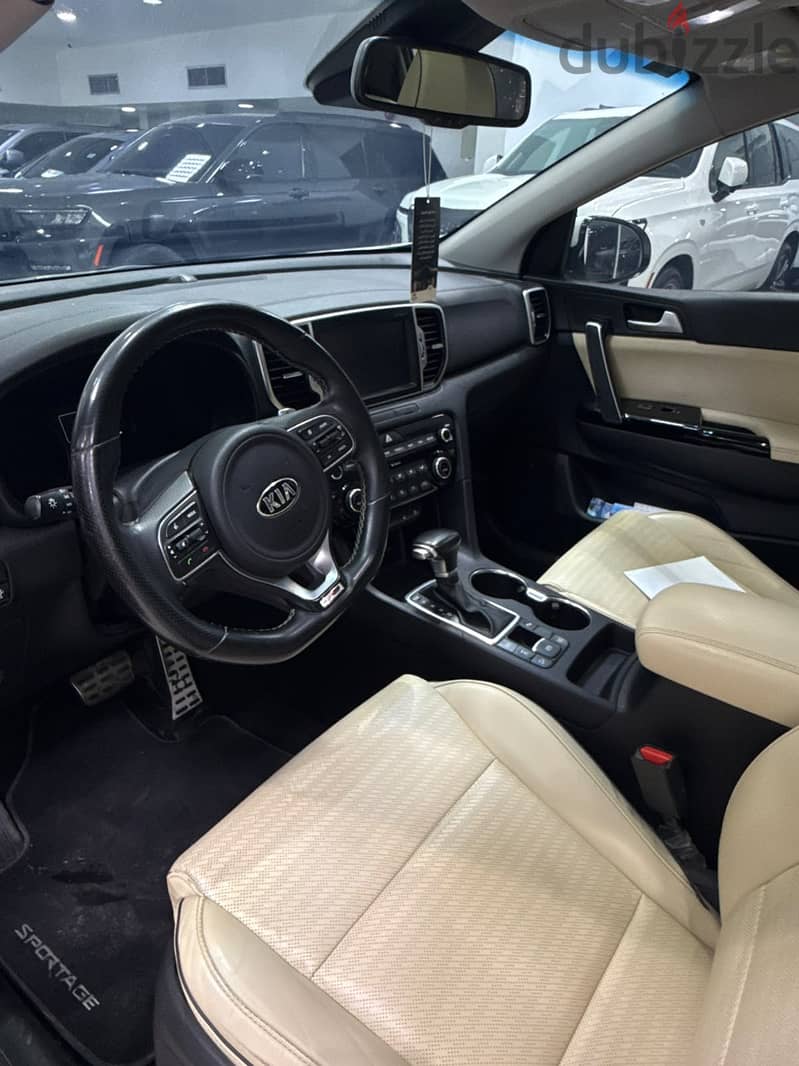Kia Sportage 2018 White 4