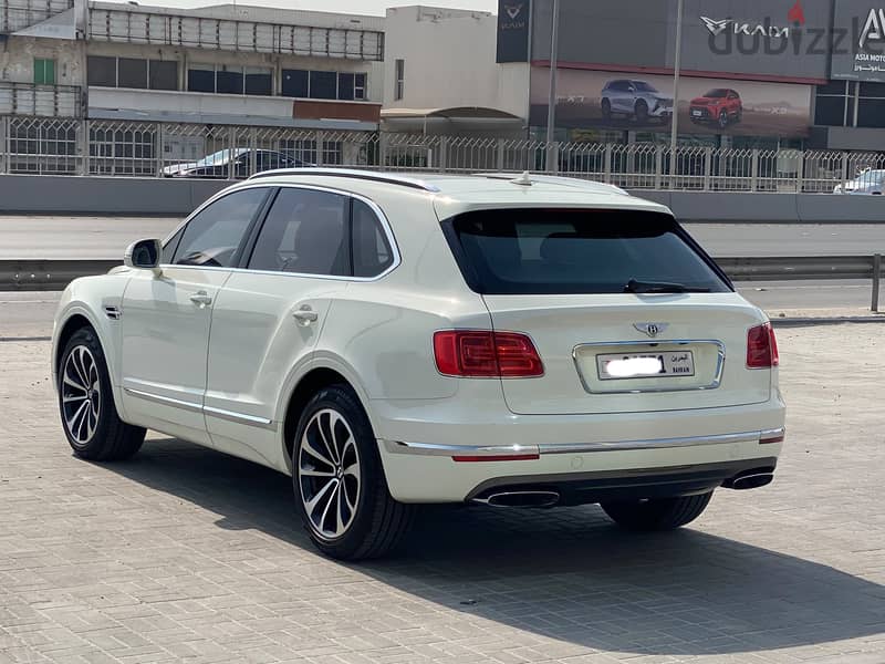 Bentley Bentayga 2017 White 7