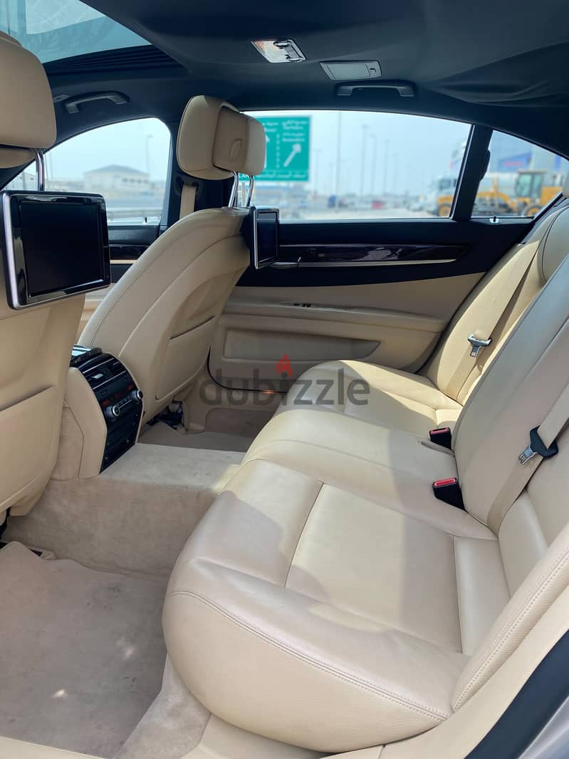 BMW 730Li  2015 Silver 5