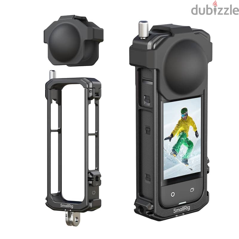 insta360 x4 with mic adapter and cage 1