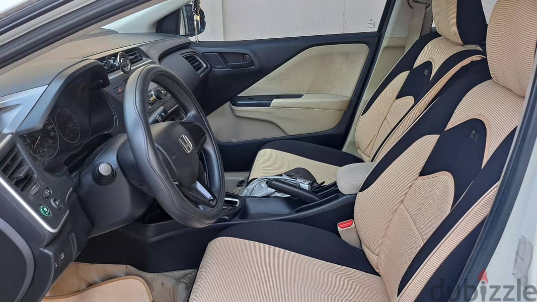 Honda City 2018 White 1.5 L Well Mainatained Urgent Sale 7