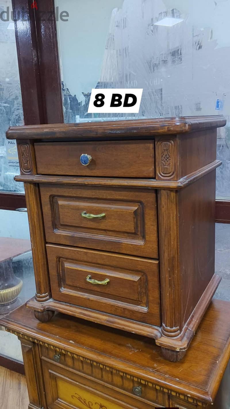 Furniture Sale - Wardrobes, Beds, Bedside Table,  Sofa Set, Gas Cyl 8