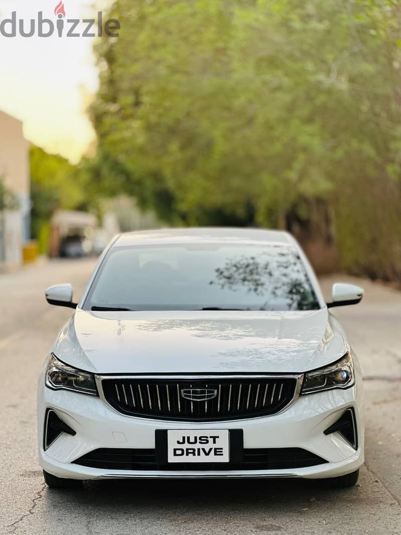 GEELY EMGRAND 2025 MODEL SIGLE OWNER USED AGENT MAINTAINED 3