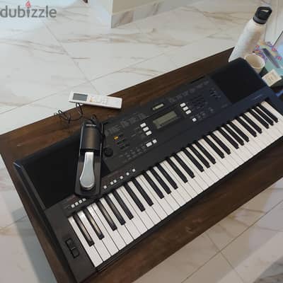 Yamaha PSR-350 keyboard