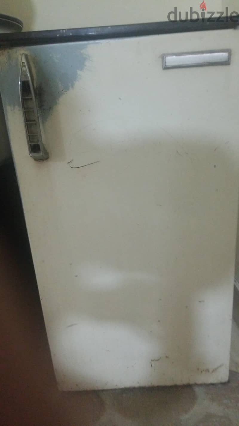 small fridge for sale in good condition 2