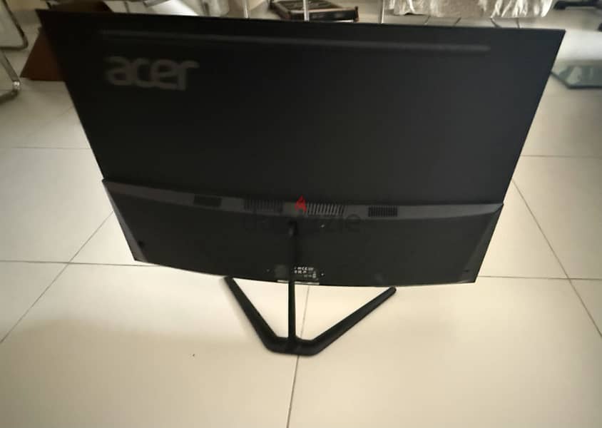 Full HD VA Panel Curved Acer Gaming Monitor 2