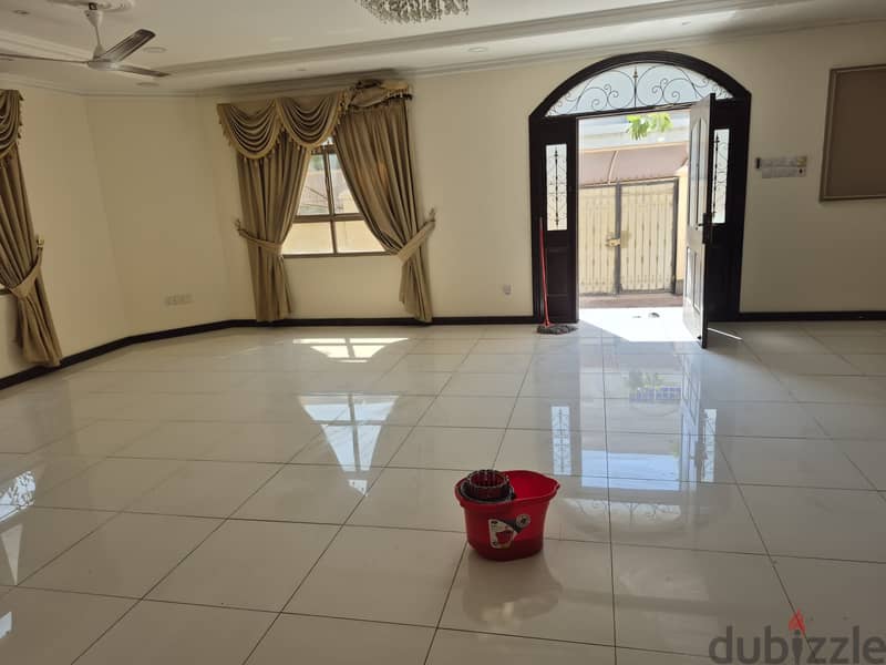 Tubli area 5 bedroom semi furnished villa available for rent 9