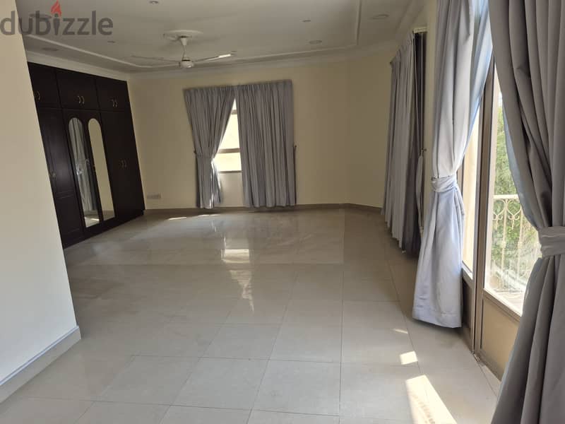 Tubli area 5 bedroom semi furnished villa available for rent 11