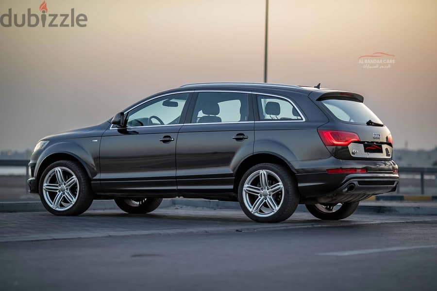 Audi Q7 2015 Grey  S-Line  Top Option  V6  Full Insurance  BahrainSpec 5