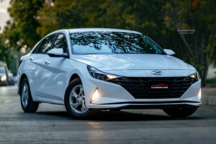 Hyundai Elantra 2023 White | Low Mileage | Full Insurance | Bahrain Sp 2