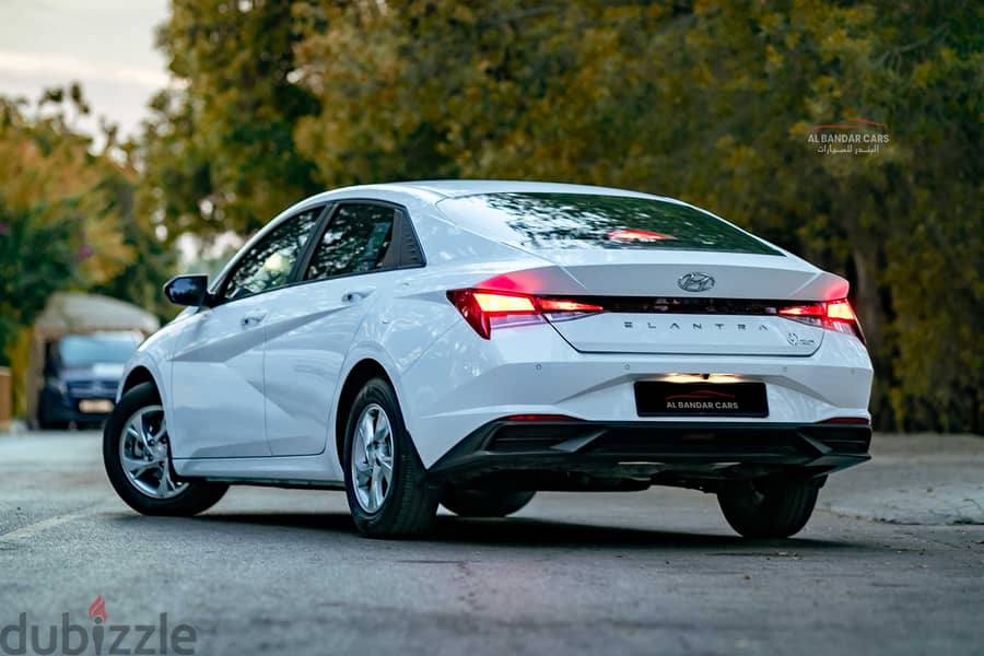 Hyundai Elantra 2023 White | Low Mileage | Full Insurance | Bahrain Sp 4