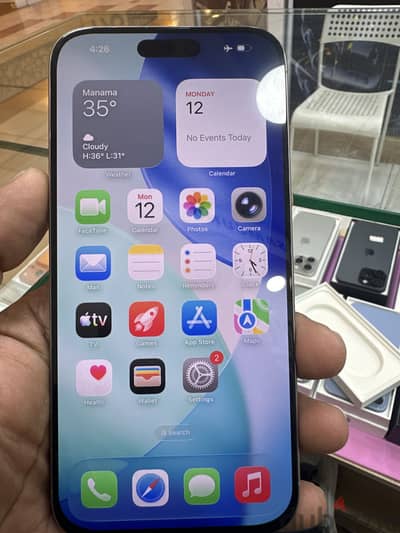 Apple - iPhone 16 Pro Max