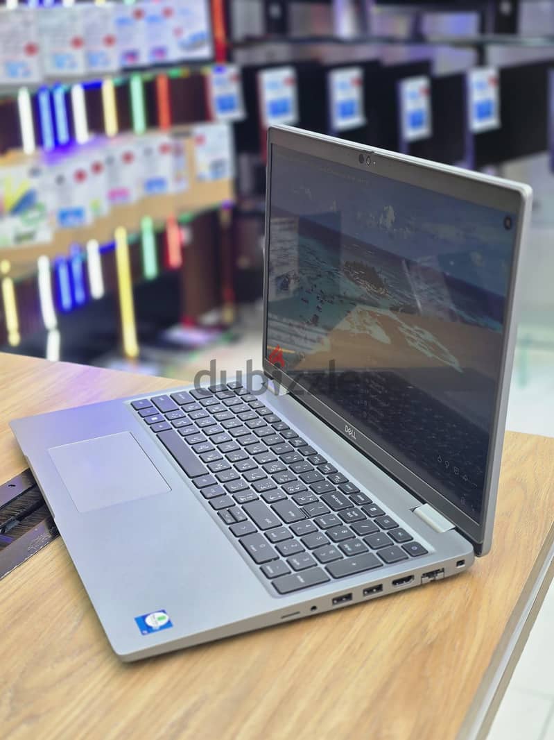 Dell Precision 3560 Core i7-11th Gen. 3