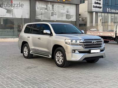 Toyota Land Cruiser GXR 2016 SILVER