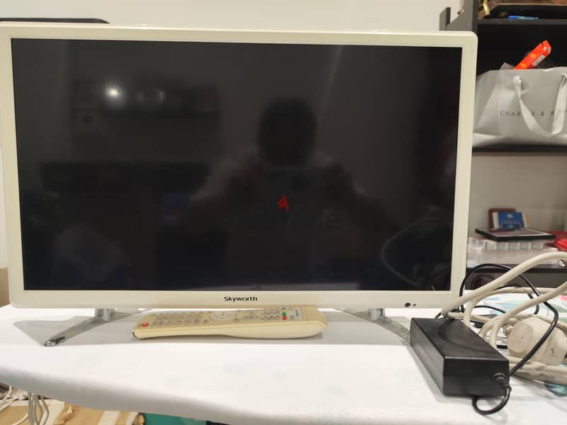 Used Household Items & Electronics for Sale – Excellent Condition 8