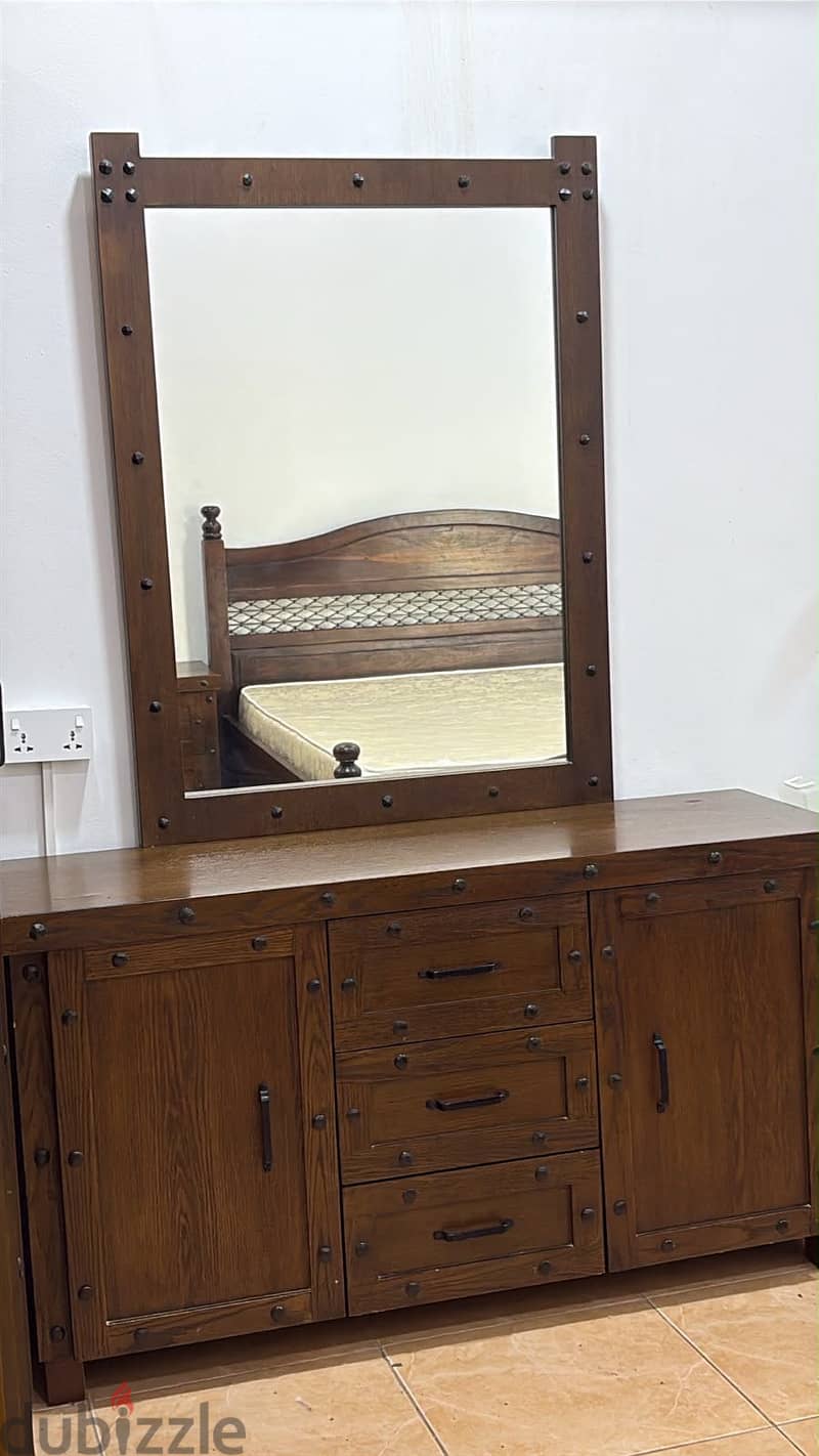 Full set bedroom 2