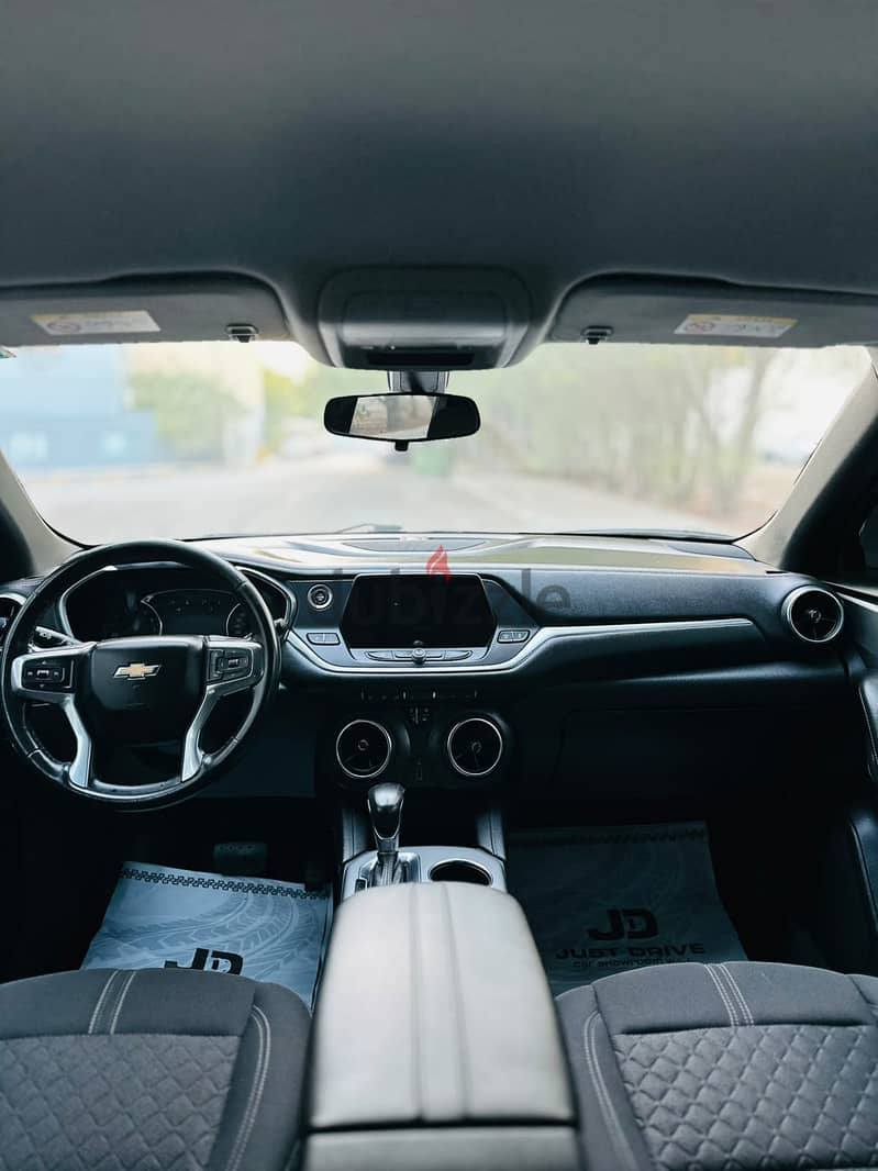 CHEVROLET BLAZER 2020 MODEL WELL MAINTAINED 5 SEATER COMPACT SUV 7