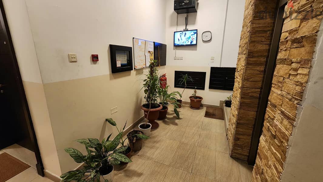 For rent 3 Bedrooms Aparment in Juffair 11
