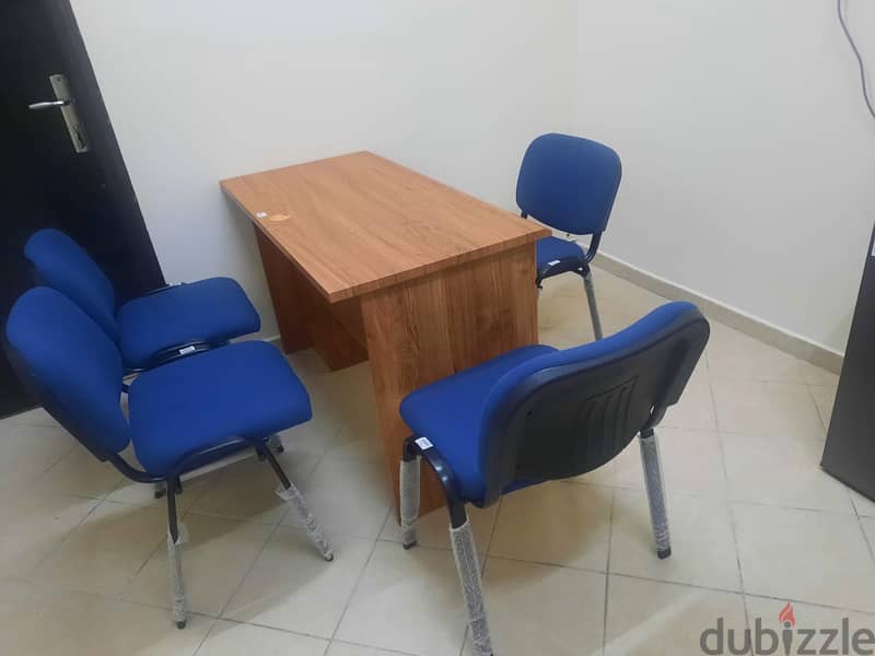 Office table with 4 chair 1