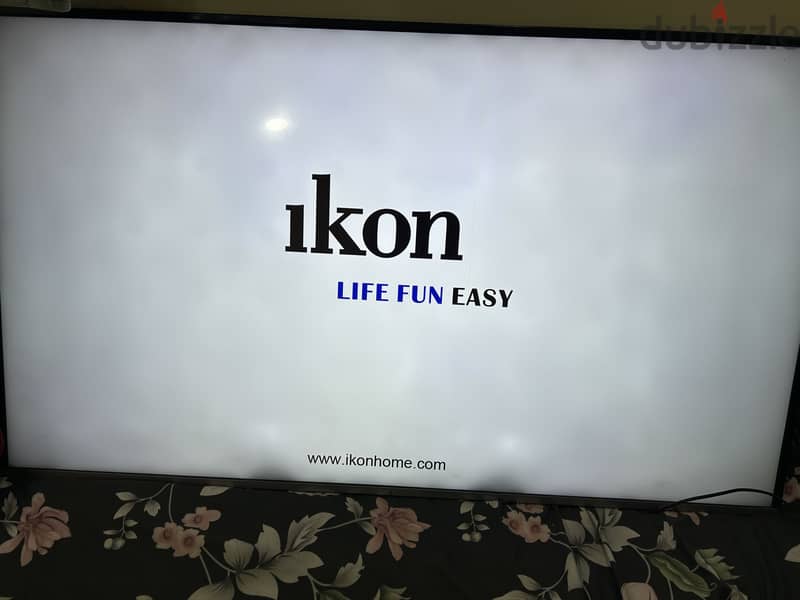 iKon 62 inch LED 2