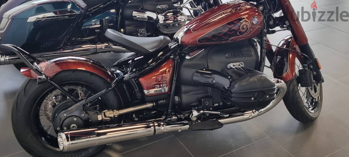 For sale custom BMW R18 2023 model 5 years warranty 8