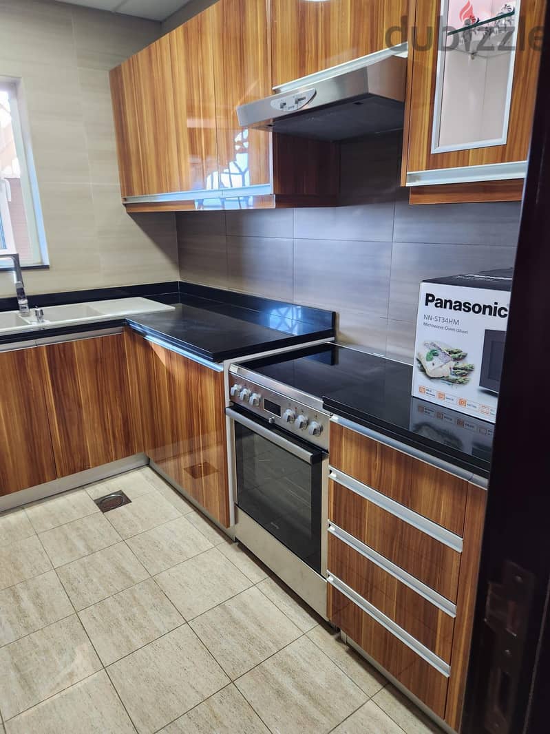 2 BR apartment in Juffair heights South Tower 5