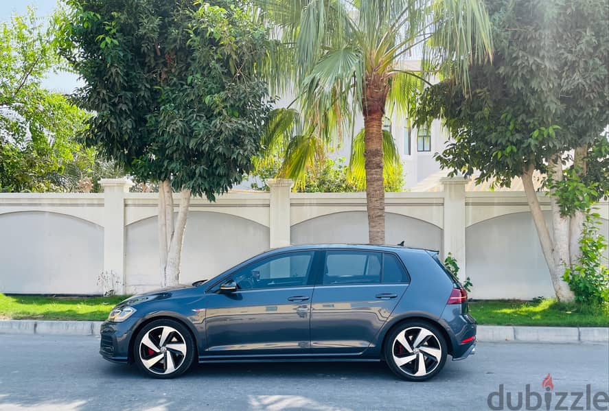 Volkswagen Golf GTI 2018 very good condition car 13