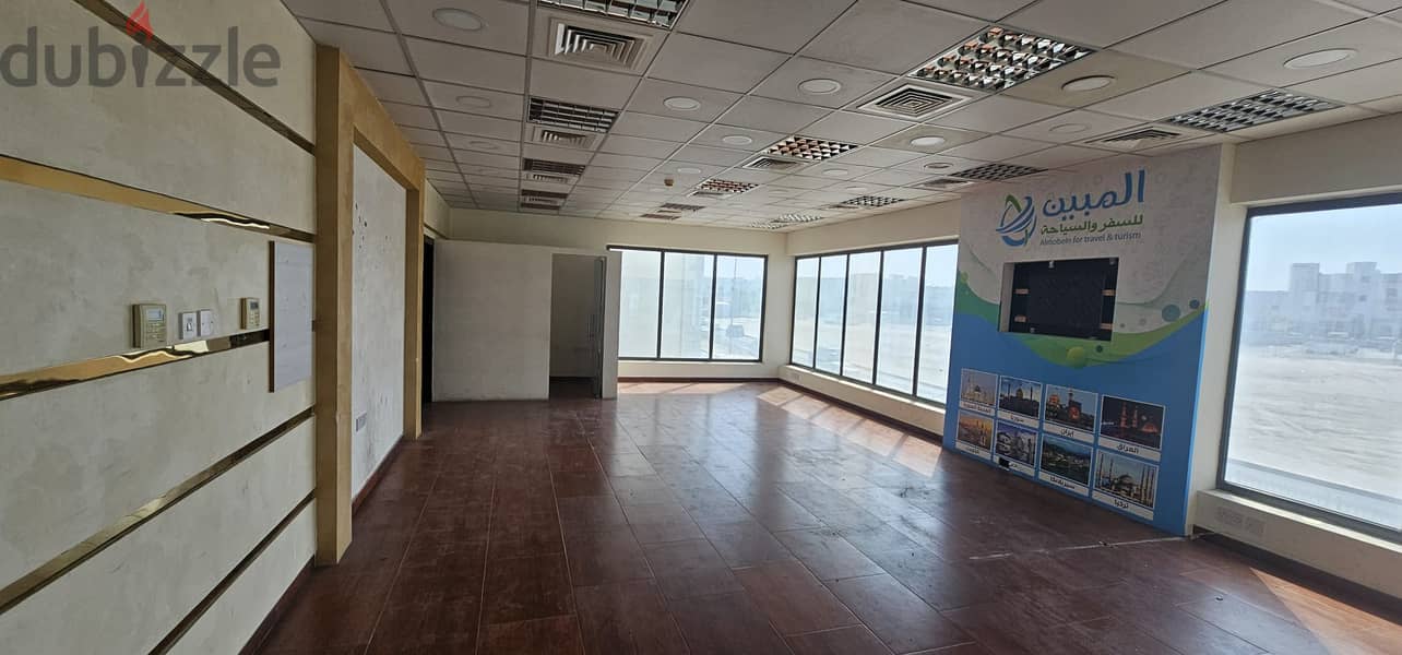 COMMERCIAL OFFICE FOR RENT 1