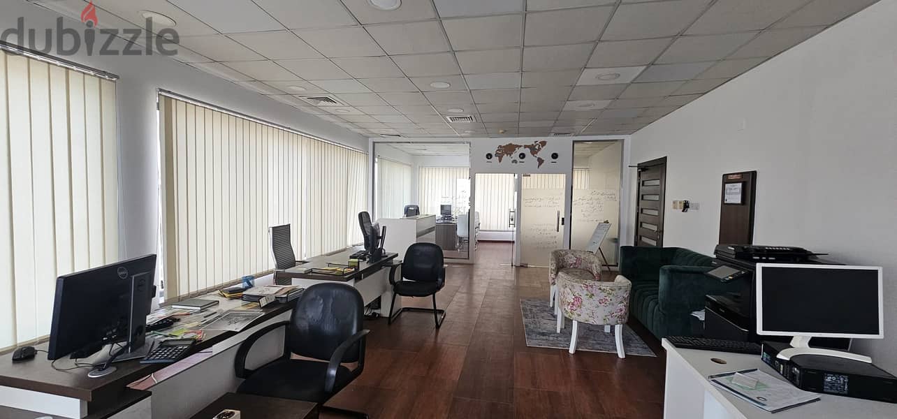 COMMERCIAL OFFICE FOR RENT 5